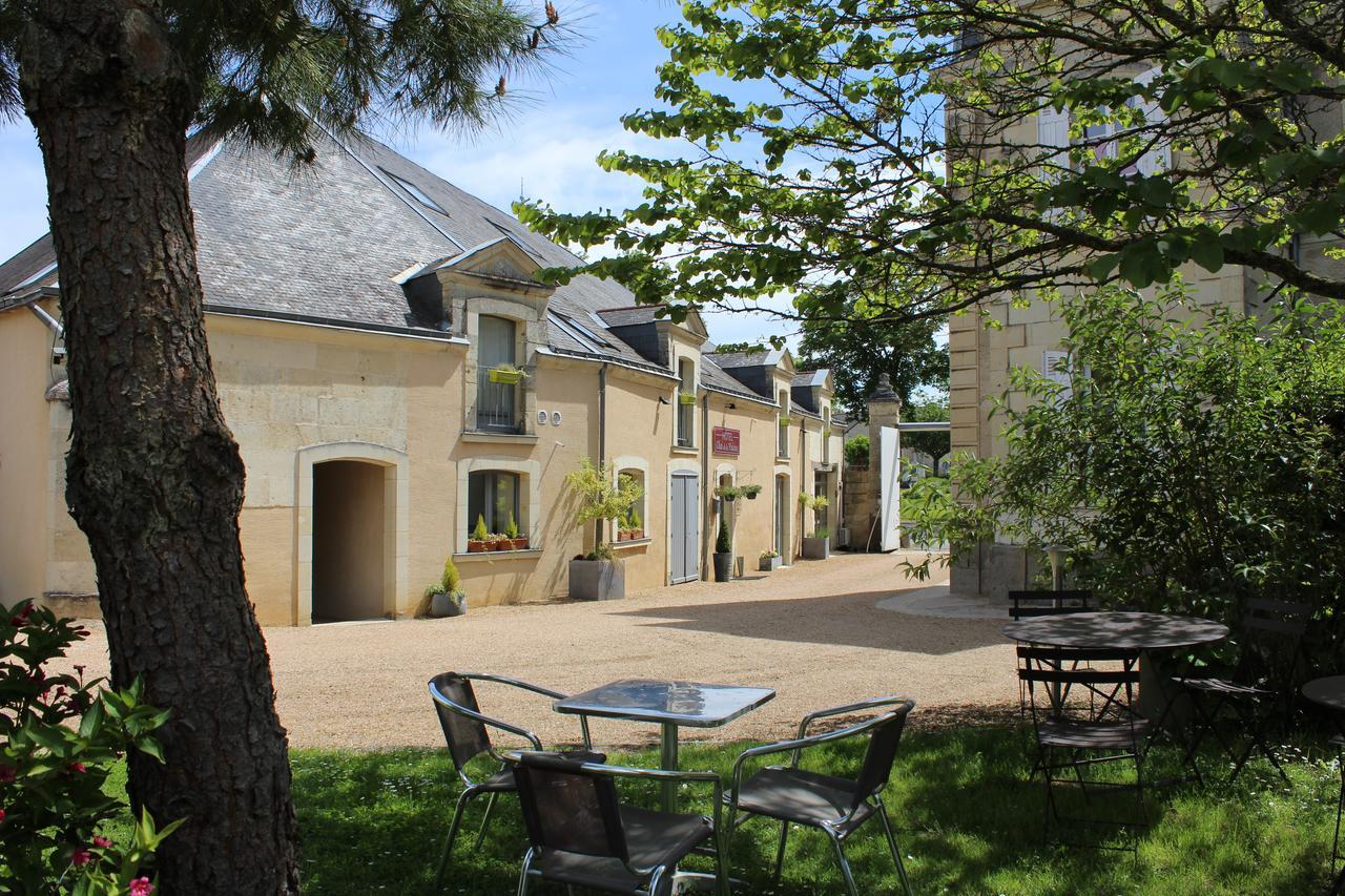 Hotel & Spa Chai De La Paleine Le Puy-Notre-Dame Exterior foto